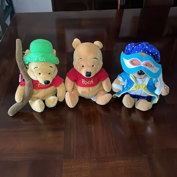 Winnie The Pooh Carnival Mardi Gras Bean Bag Toy - Picture 9 of 10